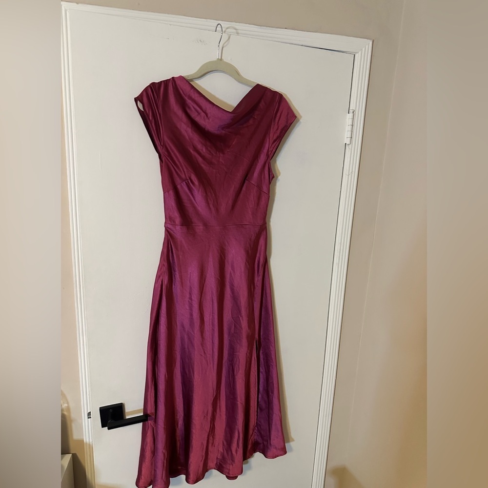 Hello Molly FAITHFUL NIGHTS Satin Midi Dress Size 6 - Picture 4 of 9